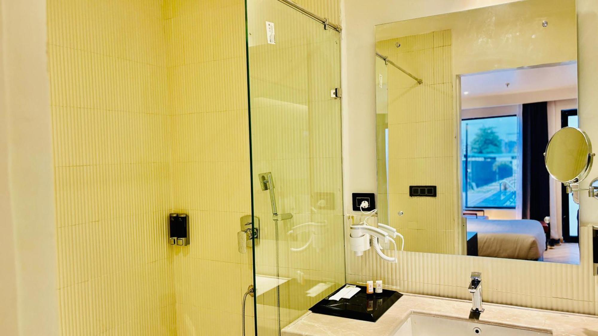 לקנאו Vintclub Resort מראה חיצוני תמונה